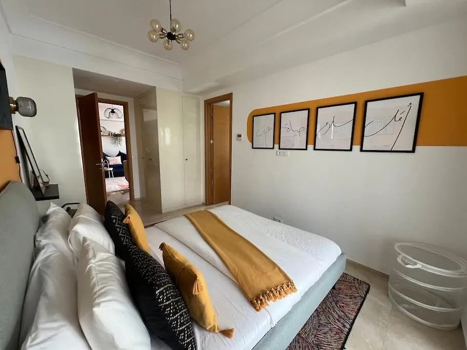 Appartement Luxueux 2Ch Aux Tours Vegetales- Cfc Casablanca Morocco